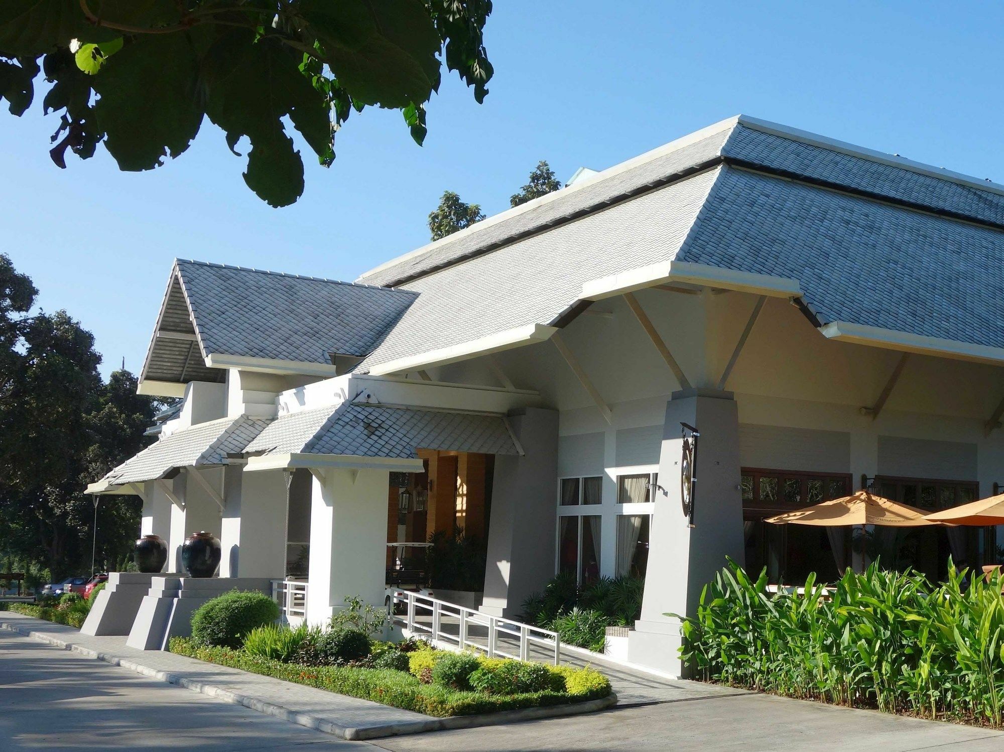 Vivo Bene Village Doi Saket Exterior foto